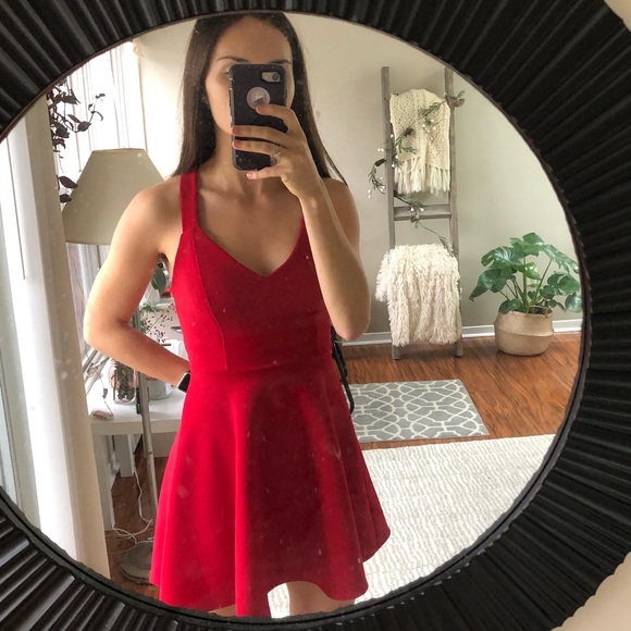 Red Flowy Forever 21 Dress 🌹 - Picture 1 of 4